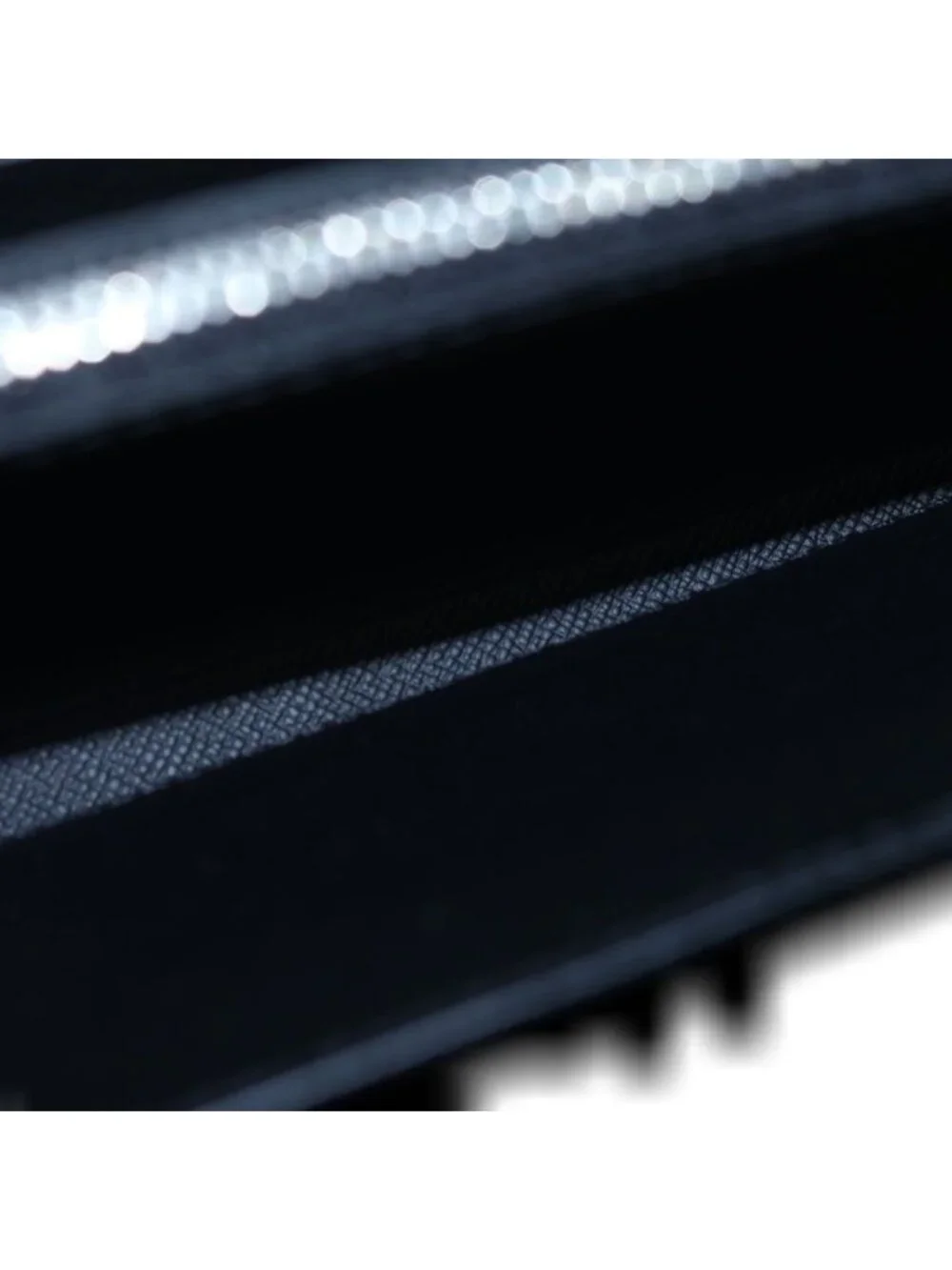 Louis Vuitton Taiga Zippy XL Zip Around Wallet Black Leather Silver